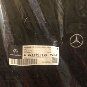 Mercedes SL rubber car mats